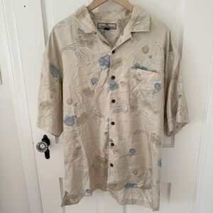 Tommy Bahama 100% Silk Hawaiian Camp Resort Shirt Tropical Leaves Floral Print